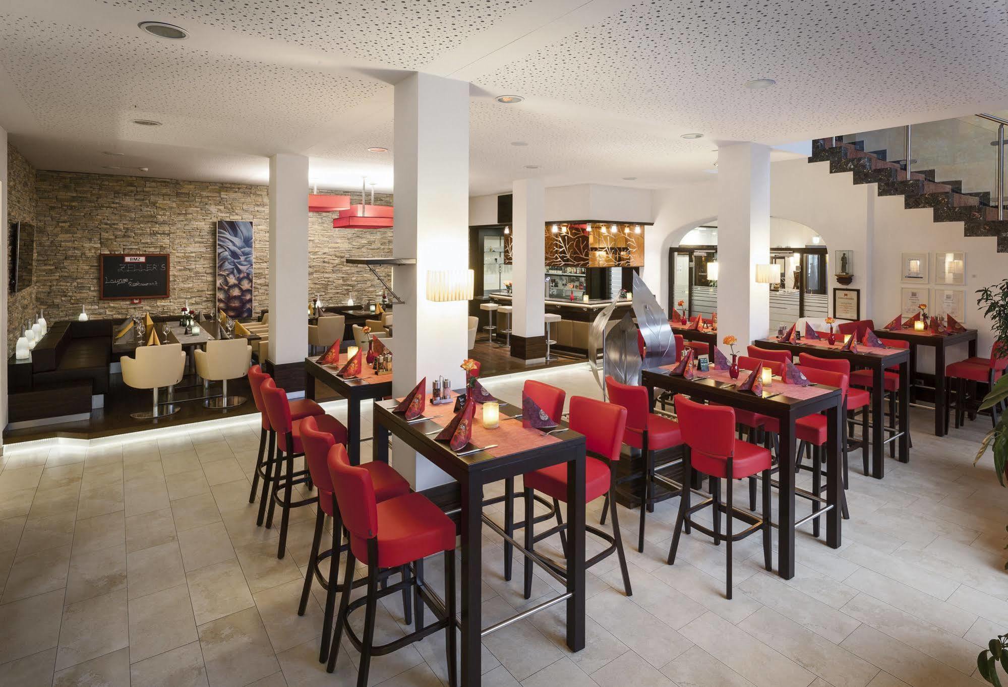 Zeller'S Quartier Otel Königsbrunn Dış mekan fotoğraf